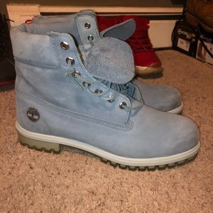Baby blue Tim’s size 12